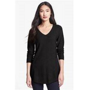 Eileen Fisher Shirttail Hem V-Neck Merino Sweater - Large